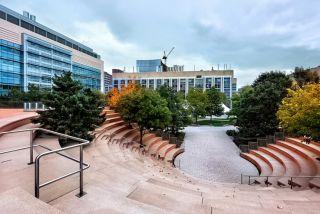 PACIFICA AURUM PRIDE TOWERS Amenities - Amphitheatre